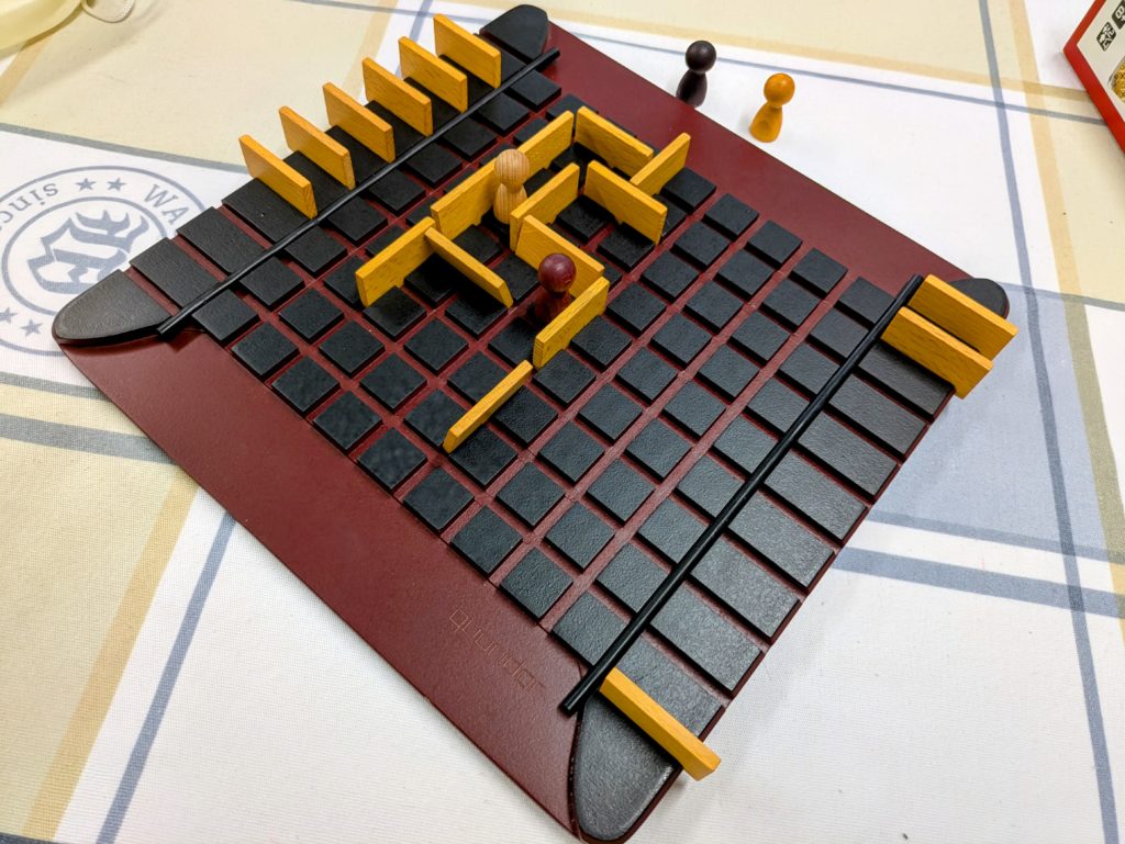 コリドール　ボードゲーム