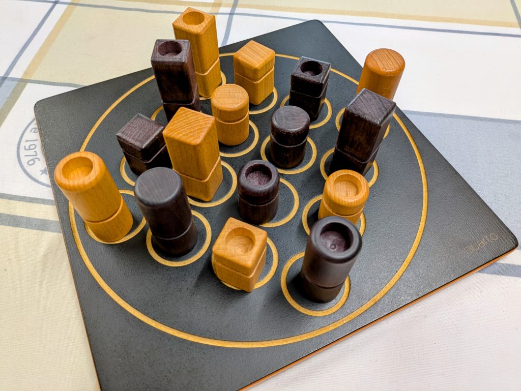 クワルト　ボードゲーム